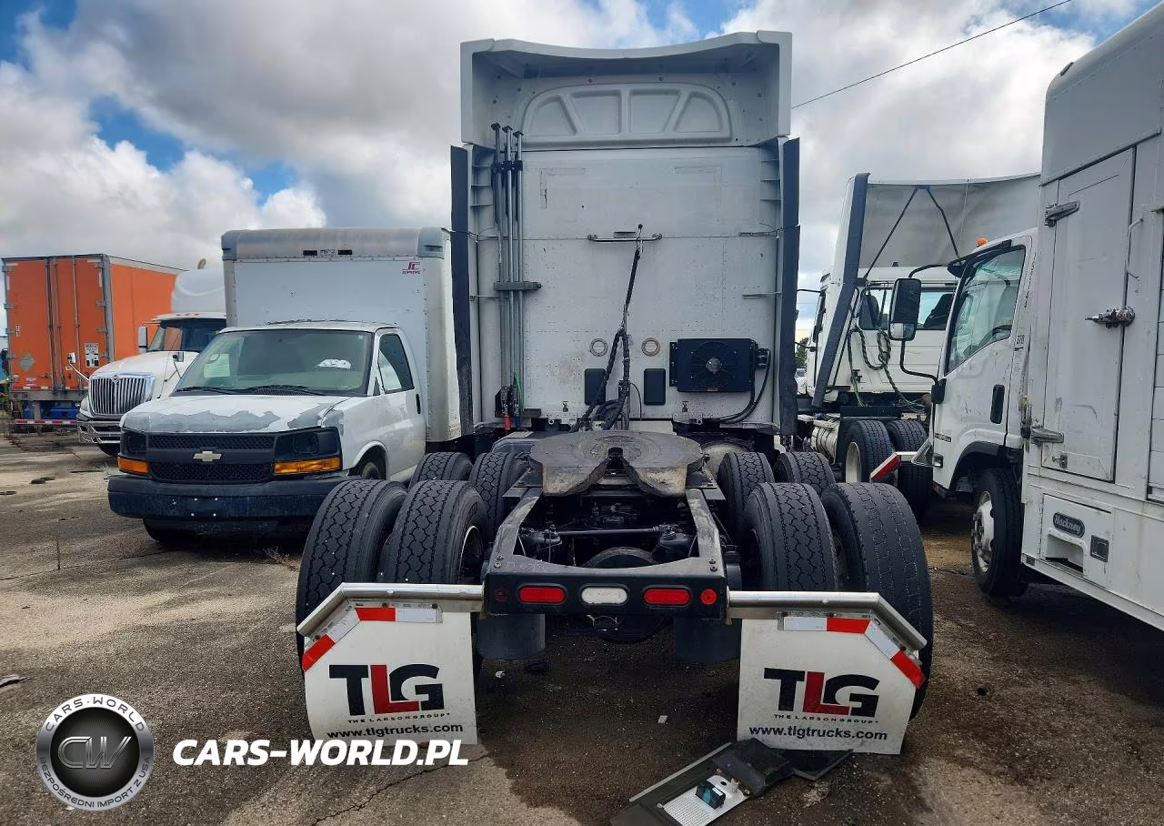 2020 Peterbilt 579 VIN:1XPBDP9X9LD675606 - 6
