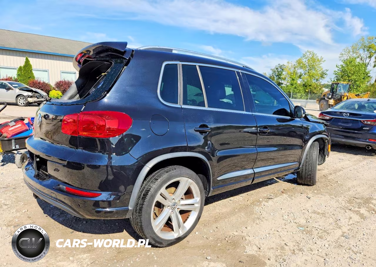 2016 Volkswagen Tiguan S VIN:WVGBV7AX9GW011922 - 3