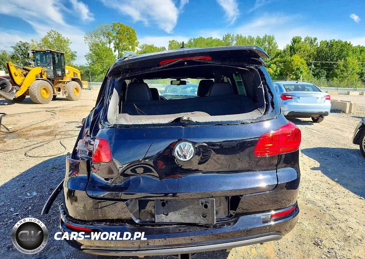 2016 Volkswagen Tiguan S VIN:WVGBV7AX9GW011922 - 6
