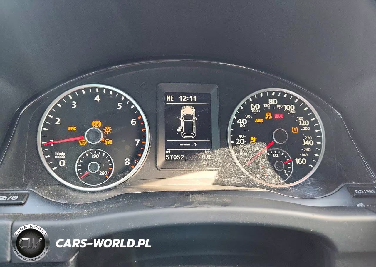 2016 Volkswagen Tiguan S VIN:WVGBV7AX9GW011922 - 9