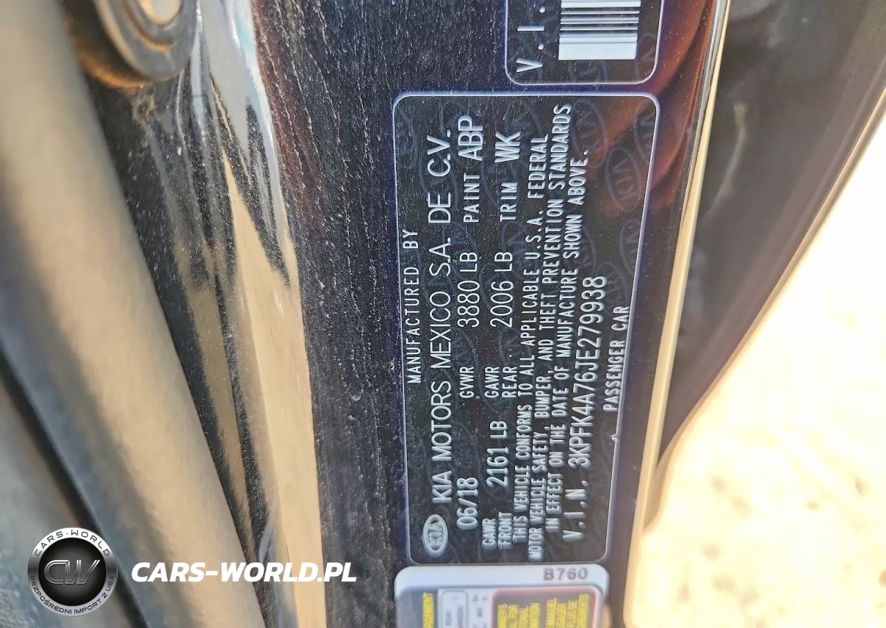2018 Kia Forte Lx VIN:3KPFK4A76JE279938 - 13
