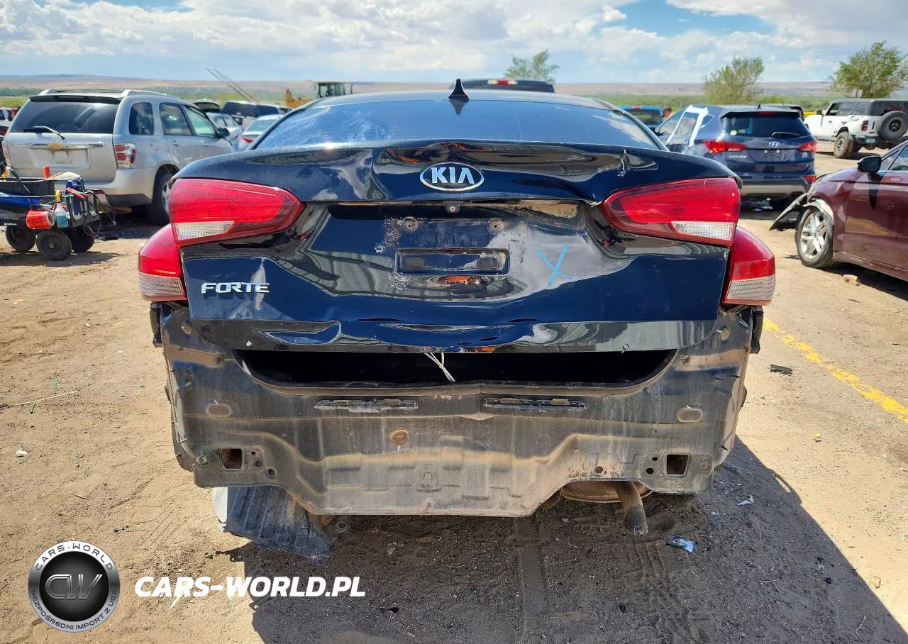 2018 Kia Forte Lx VIN:3KPFK4A76JE279938 - 6