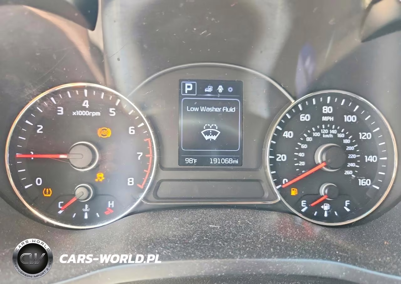 2018 Kia Forte Lx VIN:3KPFK4A76JE279938 - 9