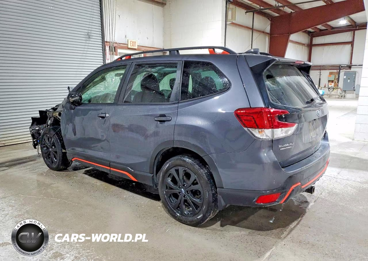 2023 Subaru Forester Sport VIN:JF2SKAJC8PH529579 - 2