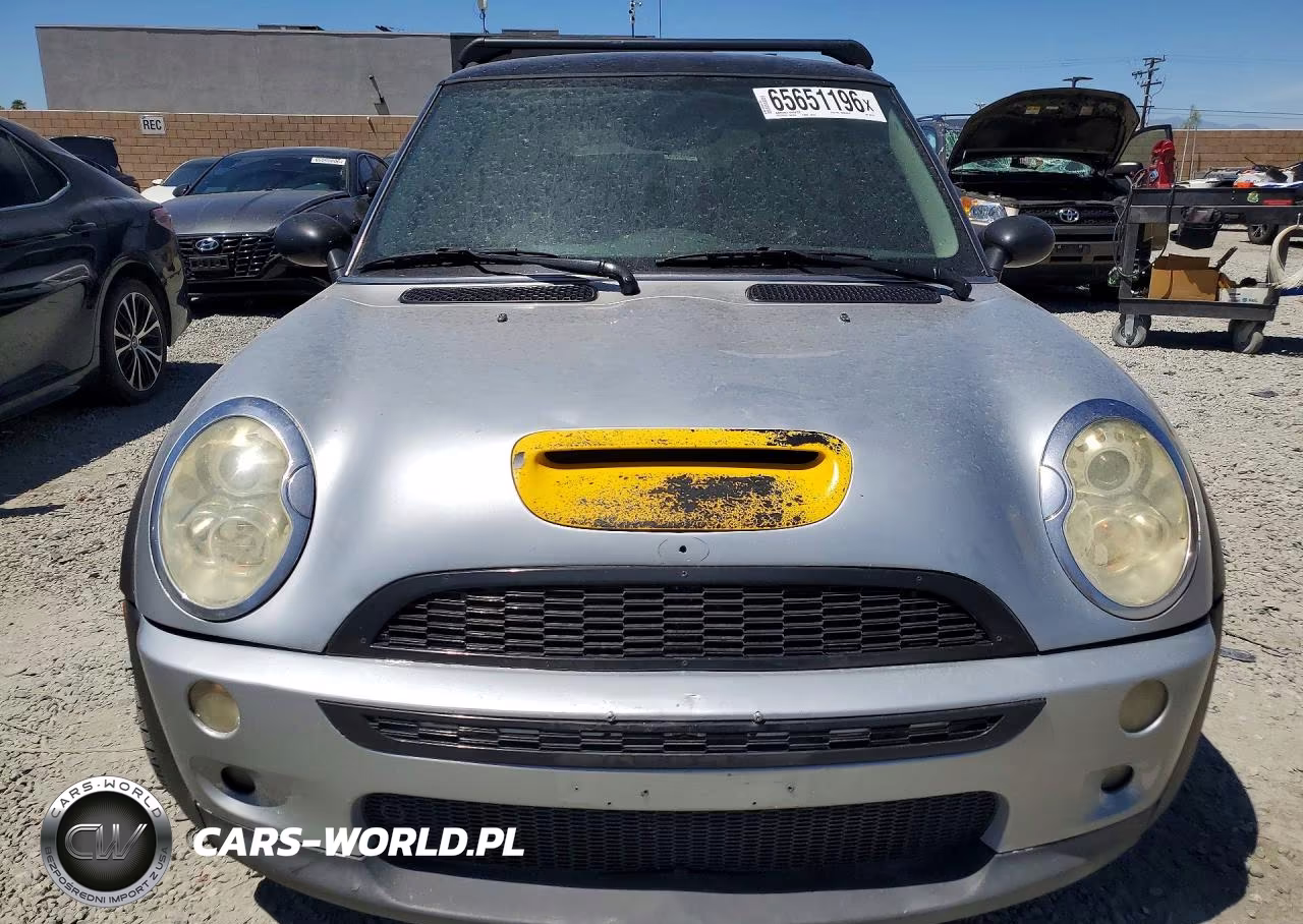 2005 Mini Cooper S VIN:WMWRE33565TG97570 - 5