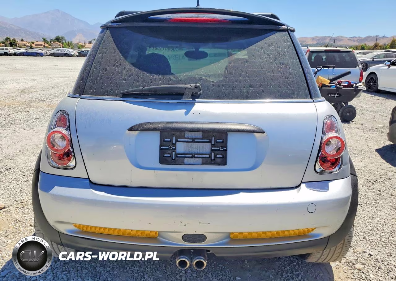 2005 Mini Cooper S VIN:WMWRE33565TG97570 - 6