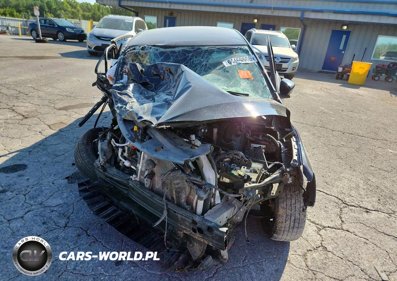 2019 Nissan Sentra S VIN:3N1AB7AP5KY326617 - 5
