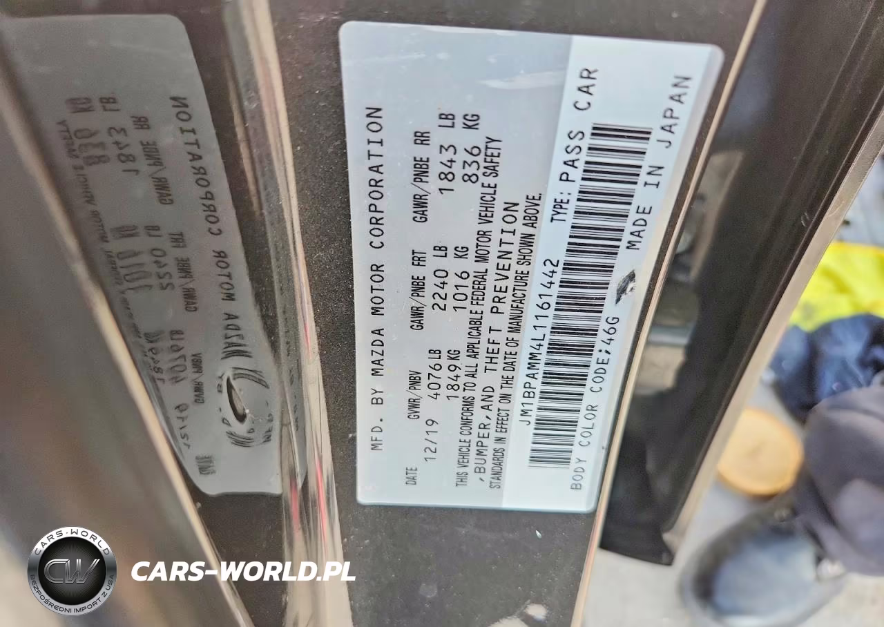 2020 Mazda 3 Premium VIN:JM1BPAMM4L1161442 - 12