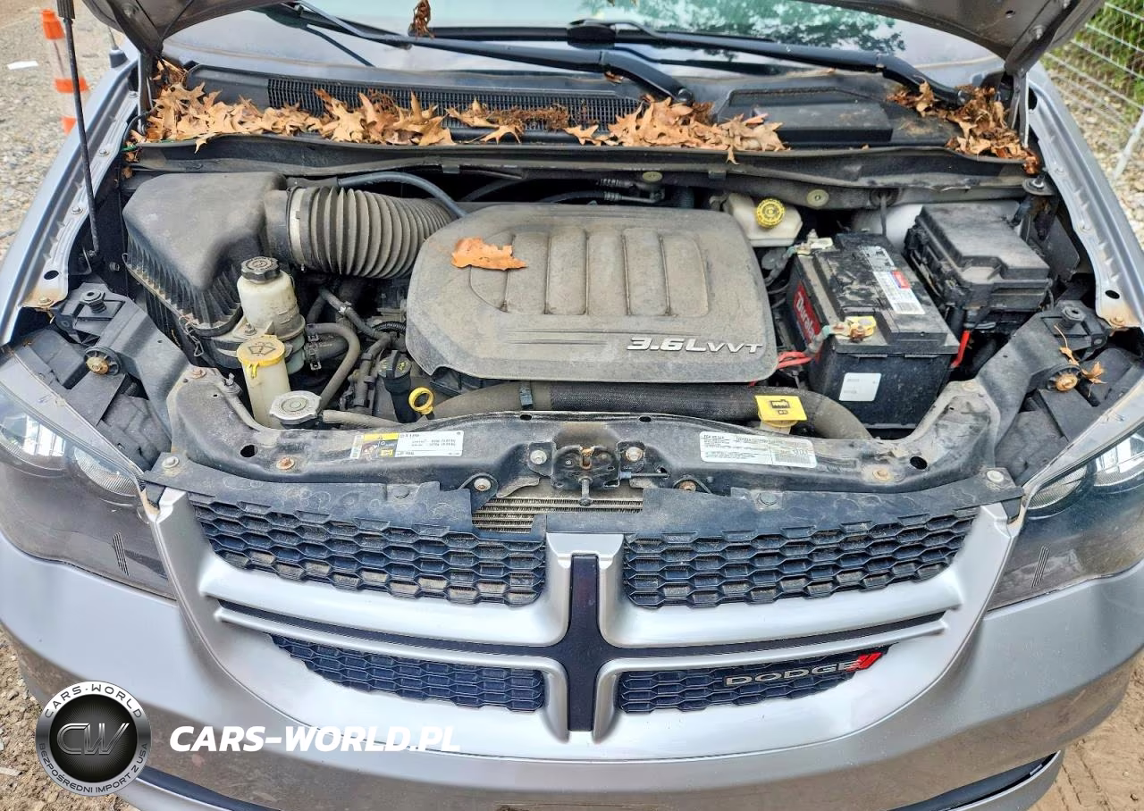 2018 Dodge Grand Caravan Gt VIN:2C4RDGEG1JR238991 - 12