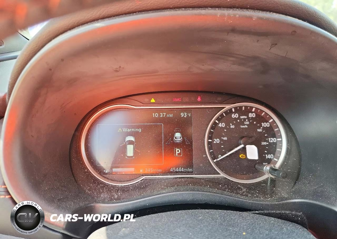 2019 Nissan Kicks Sr VIN:3N1CP5CU2KL528863 - 9
