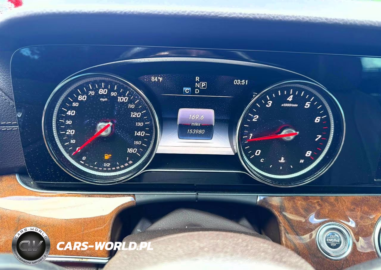 2018 Mercedes-Benz E 300 4Matic VIN:WDDZF4KB2JA357757 - 8