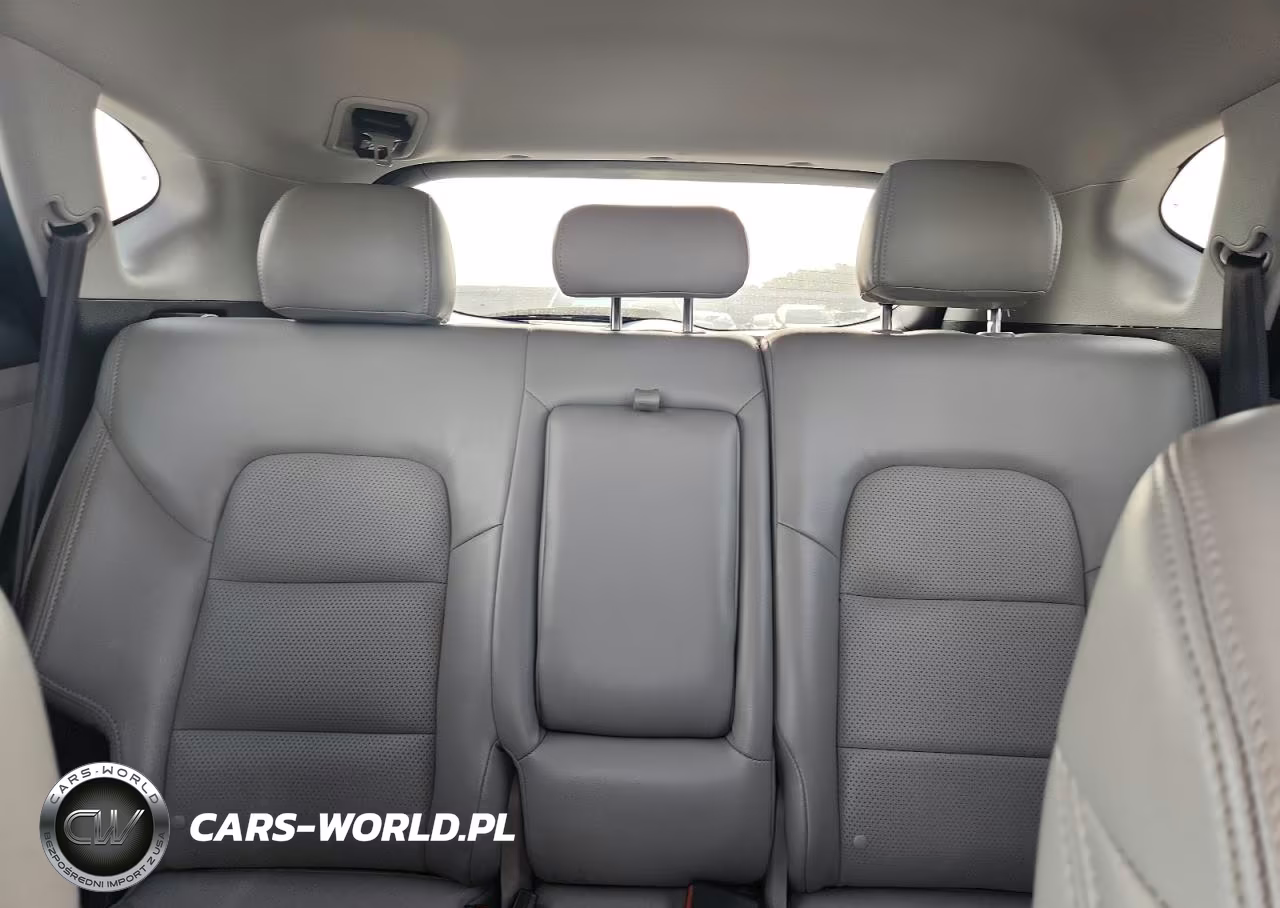 2020 Hyundai Tucson Sport VIN:KM8J33AL7LU221738 - 10