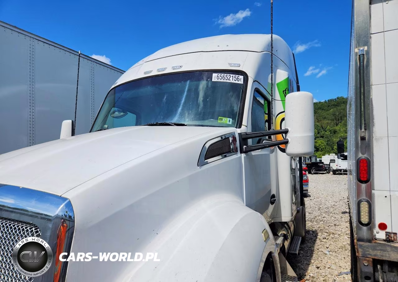2016 Kenworth T680 Semi Truck VIN:1XKYAP8X2GJ129537 - 1