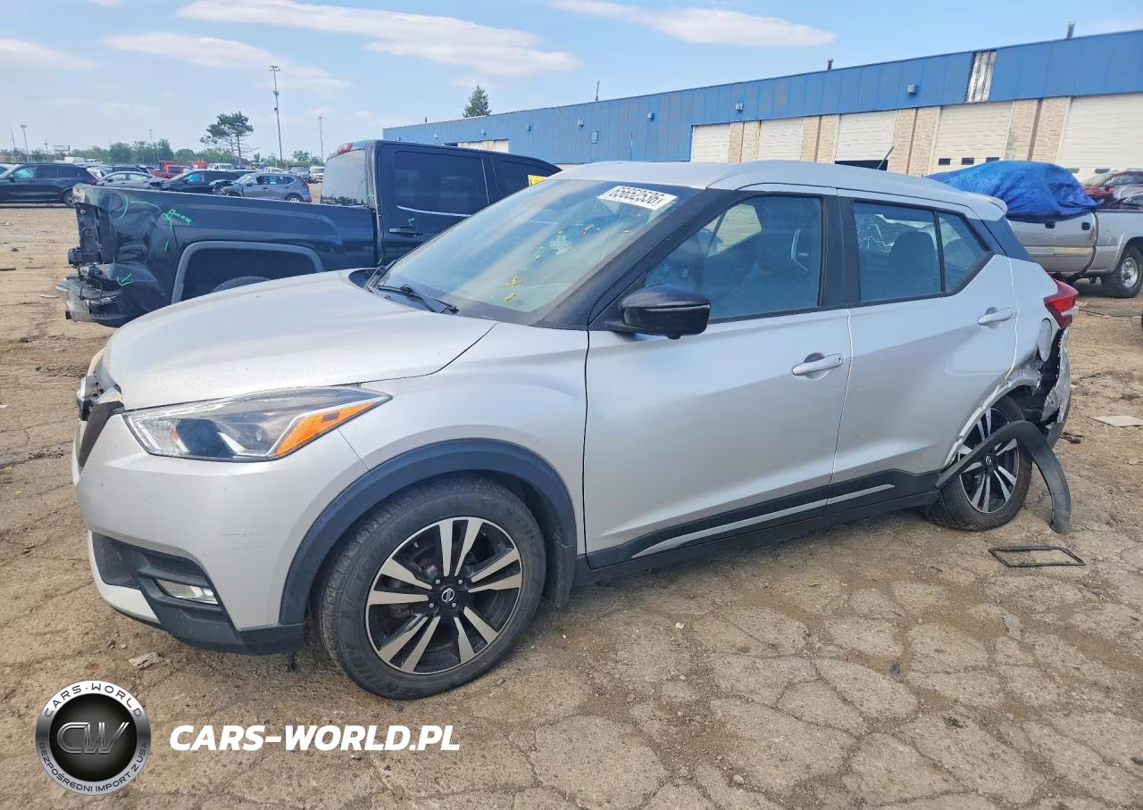 2019 Nissan Kicks S