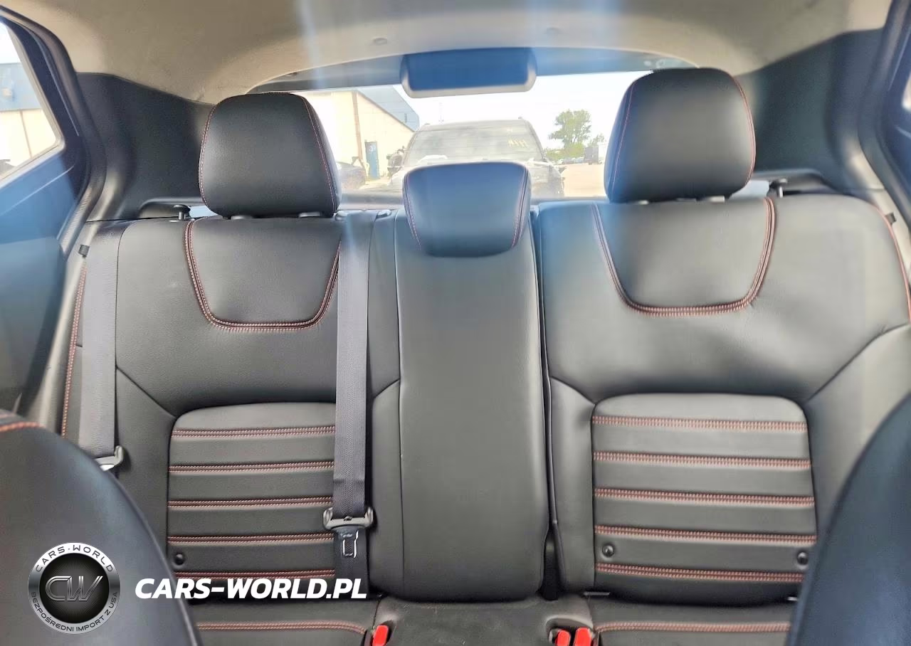 2019 Nissan Kicks S VIN:3N1CP5CU1KL530880 - 10