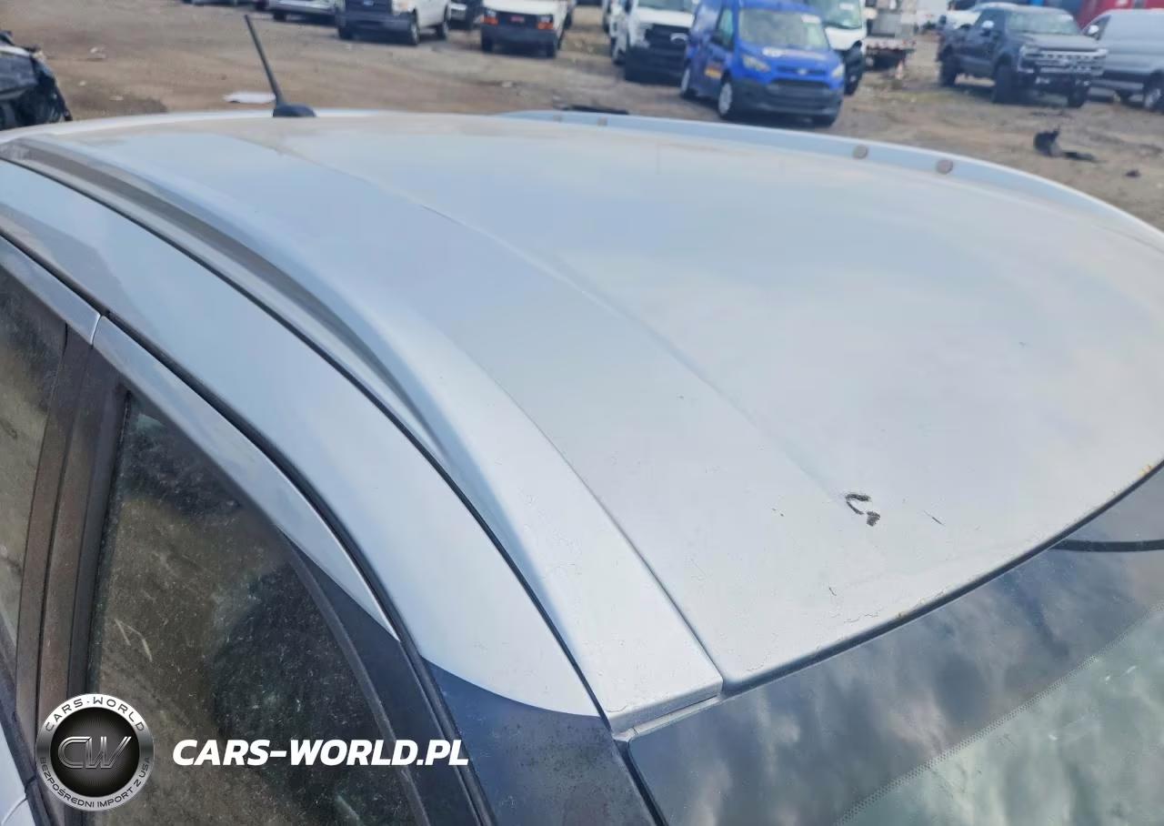 2019 Nissan Kicks S VIN:3N1CP5CU1KL530880 - 11