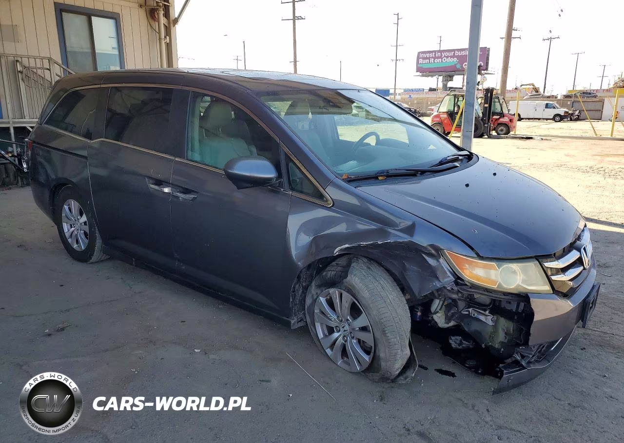 2015 Honda Odyssey Exl VIN:5FNRL5H6XFB080311 - 4