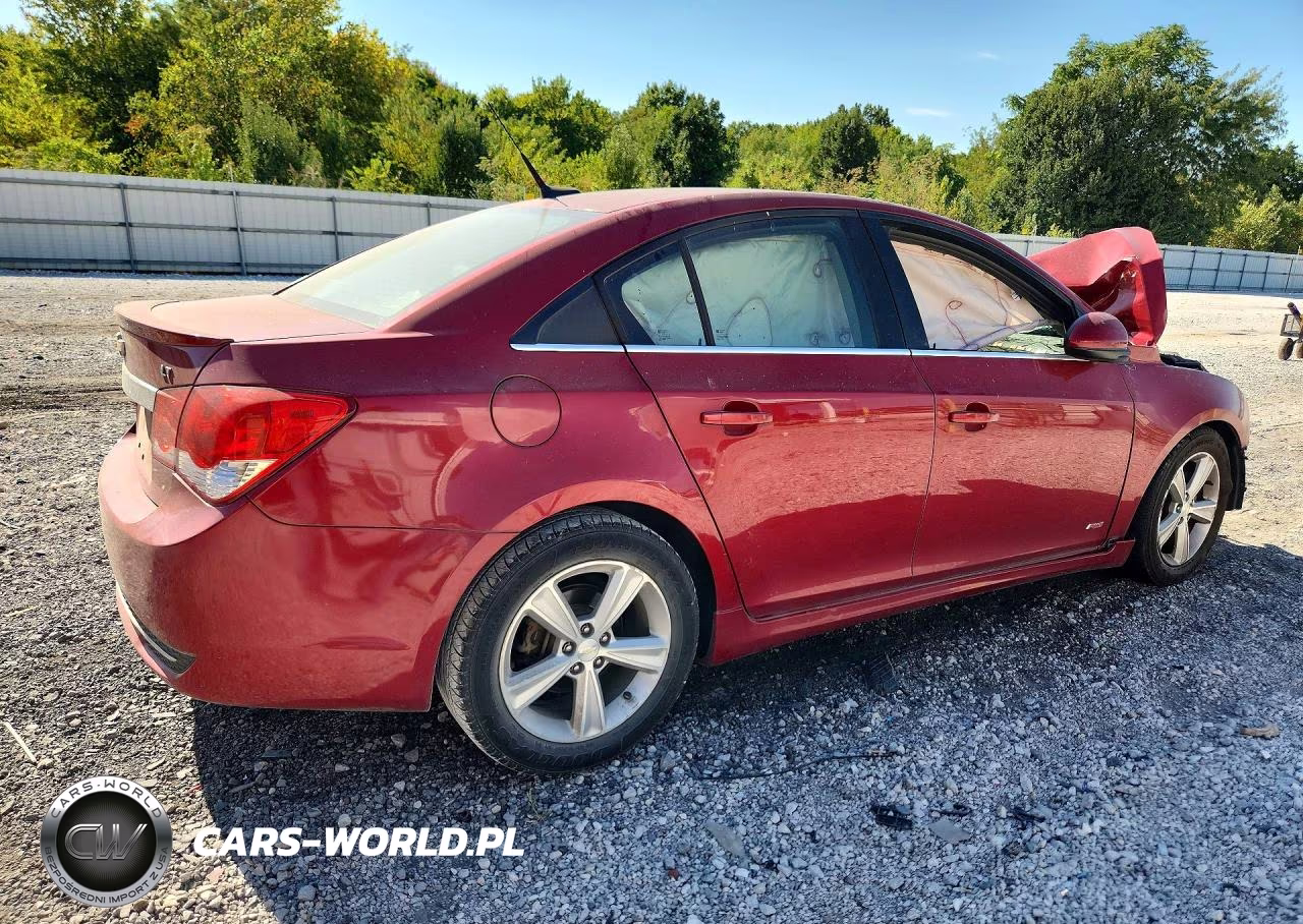 2014 Chevrolet Cruze Lt VIN:1G1PE5SB6E7246117 - 3