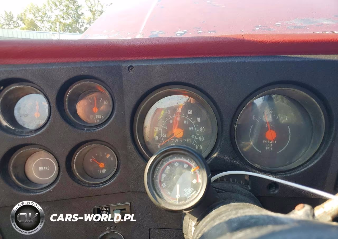 1977 Chevrolet C-10 VIN:CCU147Z134303 - 9