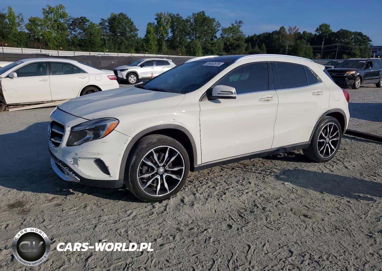 2015 Mercedes-Benz Gla 250 – zdjęcie 1 z 14