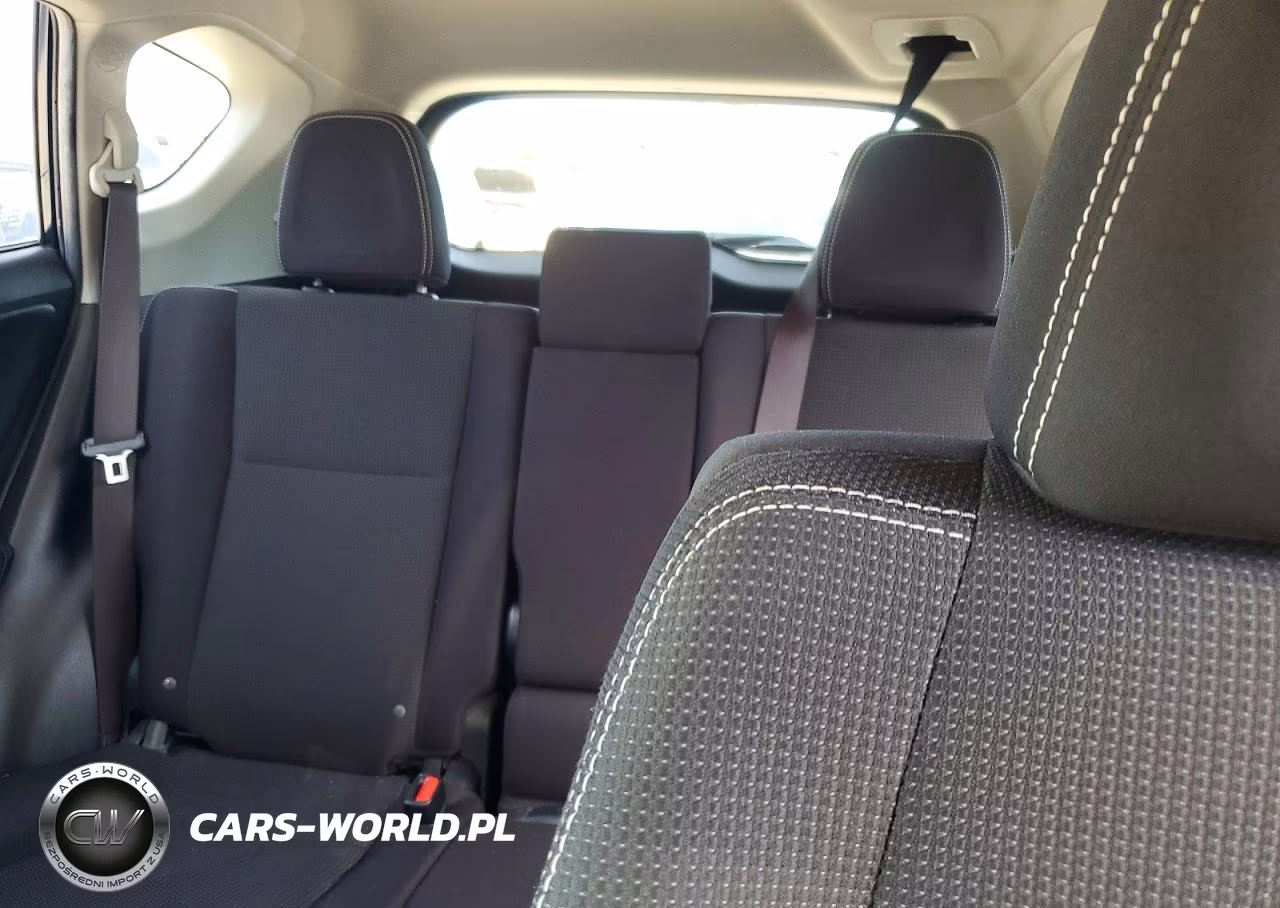 2018 Toyota Rav4 Xle VIN:JTMRFREV3JJ198096 - 10