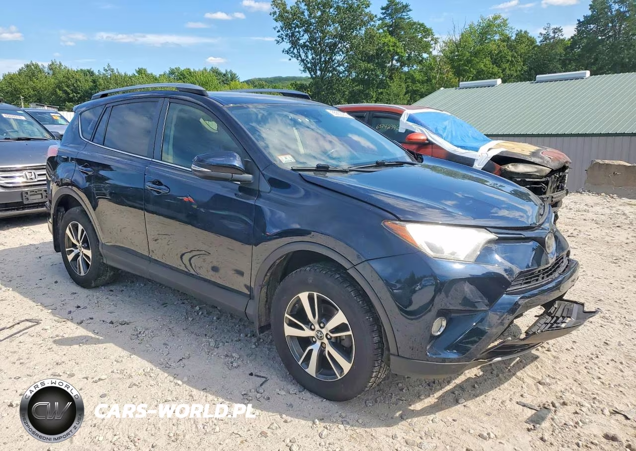 2018 Toyota Rav4 Xle VIN:JTMRFREV3JJ198096 - 4