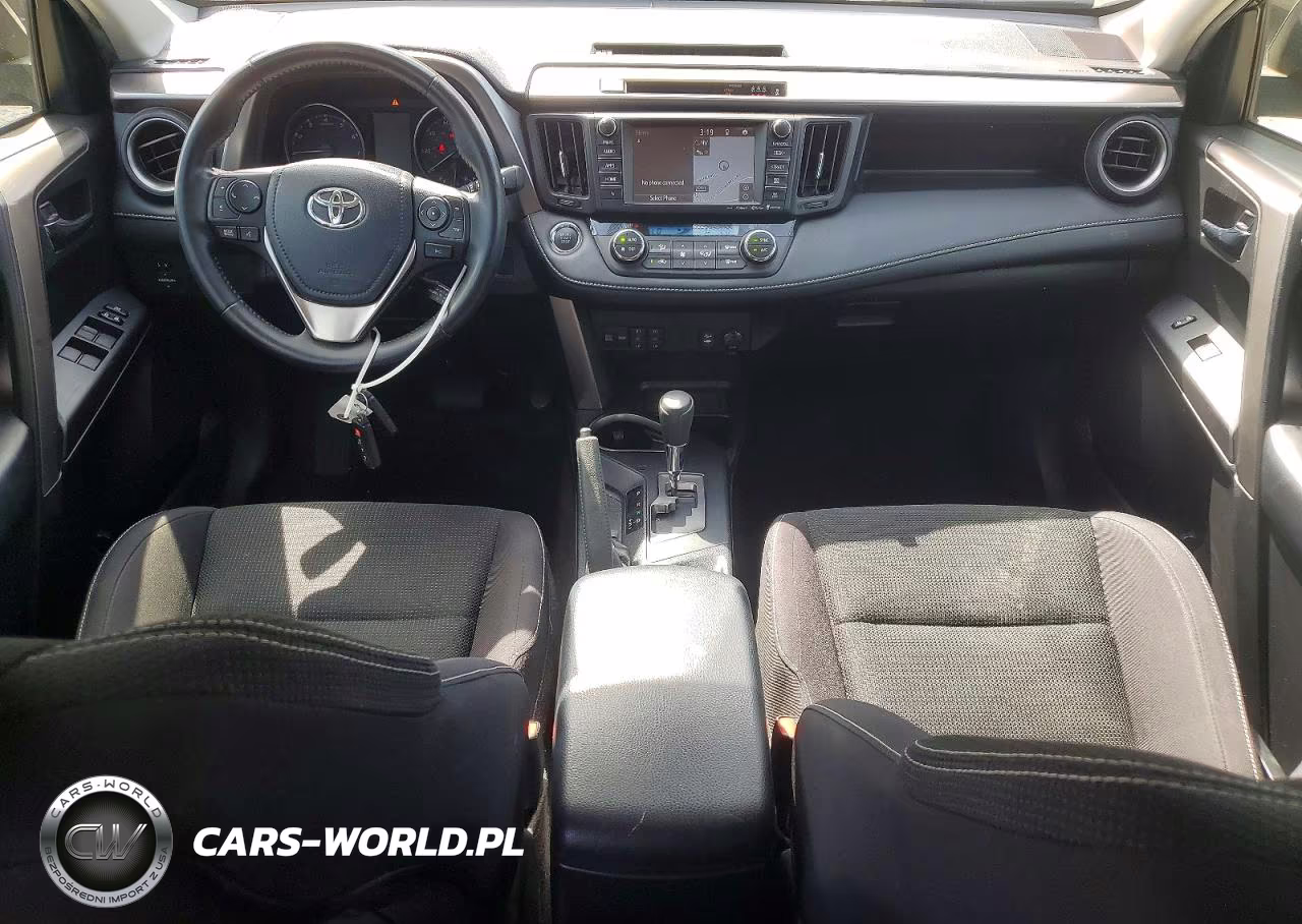 2018 Toyota Rav4 Xle VIN:JTMRFREV3JJ198096 - 8