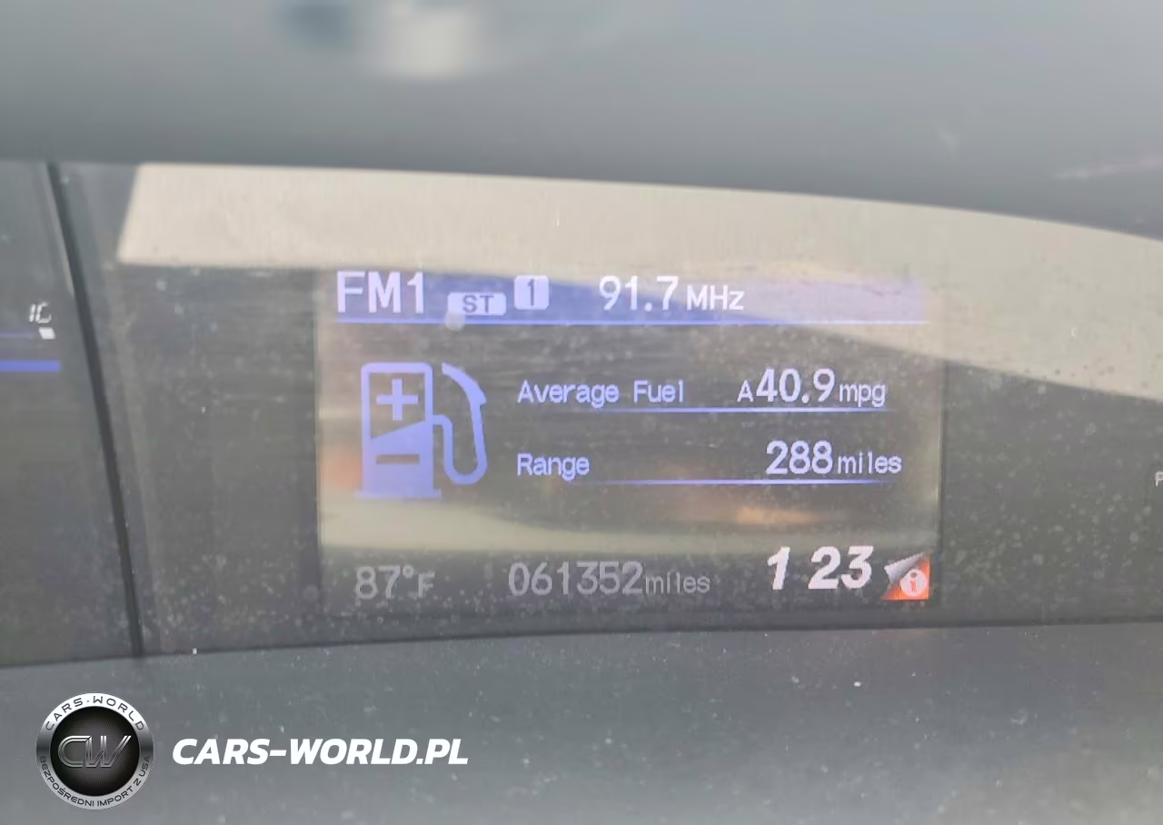 2012 Honda Civic Hybrid VIN:JHMFB4F23CS002871 - 9