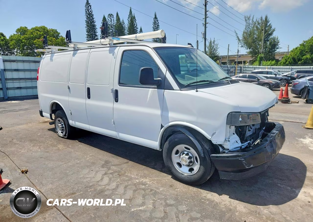 2024 Chevrolet Express 2500 Cargo Utility - Service Van VIN:1GCWGAF78R1179279 - 4