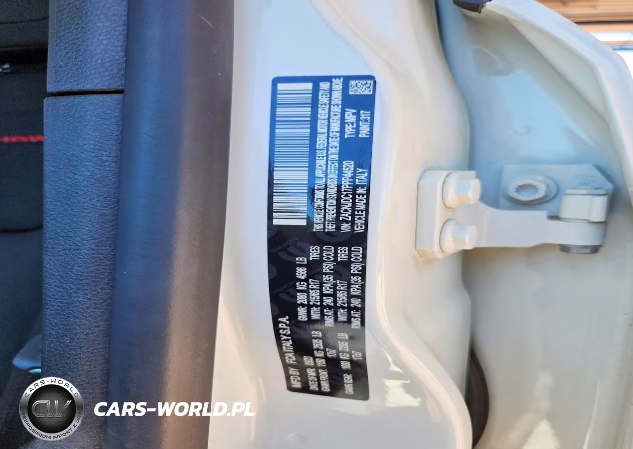 2023 Jeep Renegade Trailhawk VIN:ZACNJDC17PPP44520 - 13