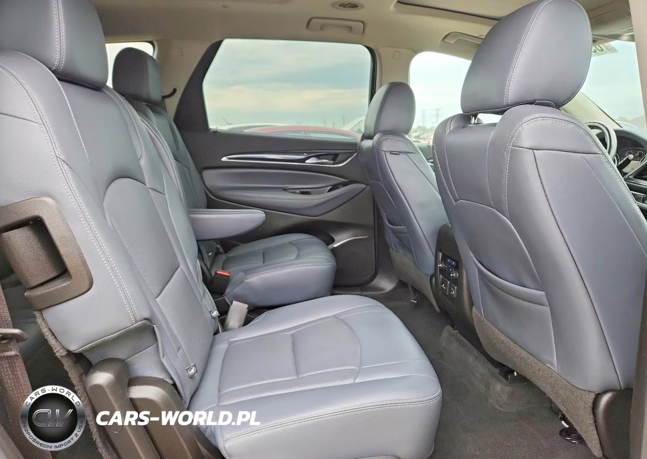 2019 Buick Enclave Essence VIN:5GAERBKW7KJ318897 - 10