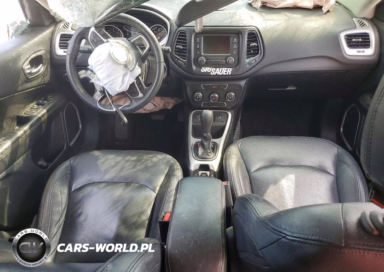 2018 Jeep Compass Sport VIN:3C4NJCAB5JT408065 - 8