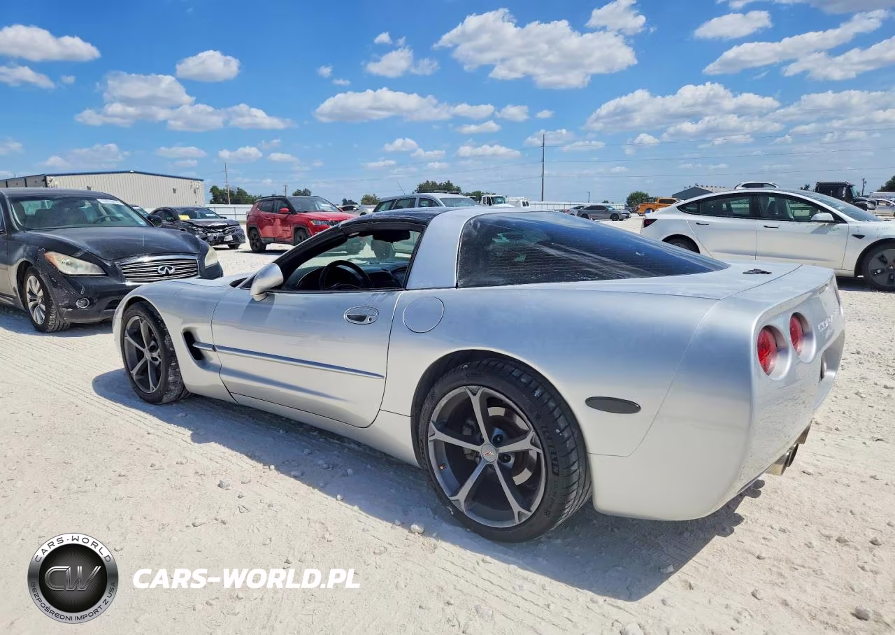 2000 Chevrolet Corvette VIN:1G1YY22G3Y5122912 - 2