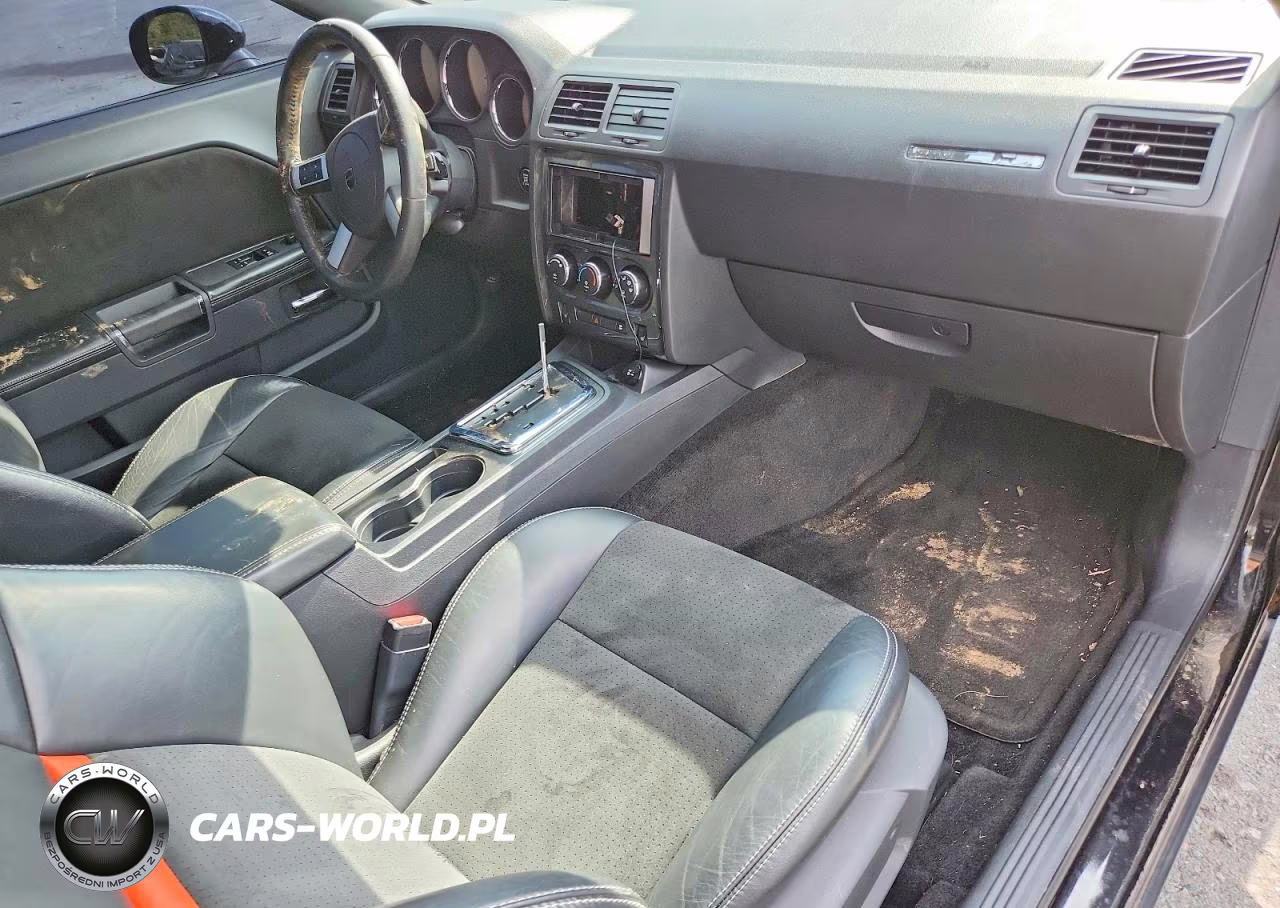 2008 Dodge Challenger Srt-8 VIN:2B3LJ74W08H300843 - 8