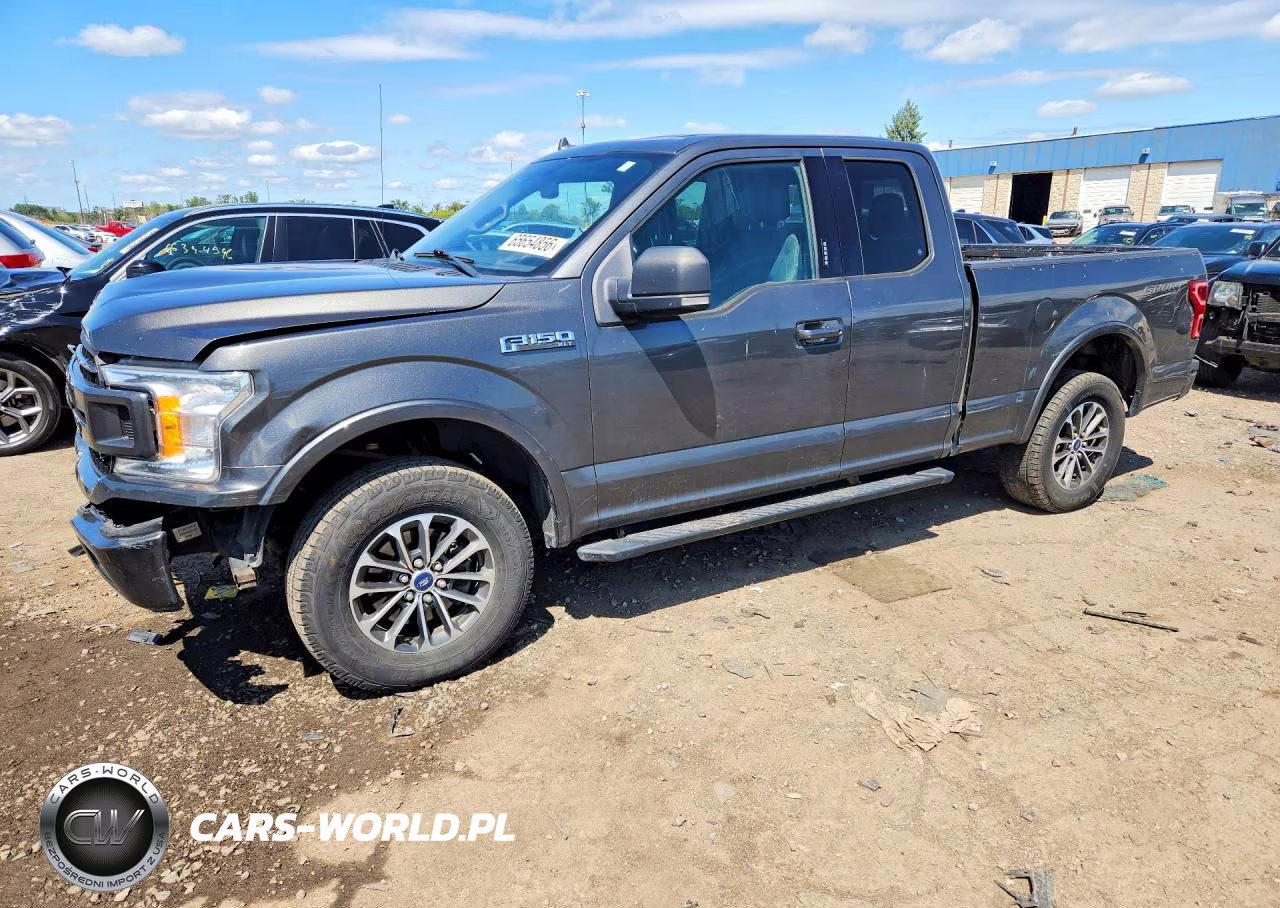2018 Ford F150 Super Cab VIN:1FTEX1EP1JKG02084 - 1