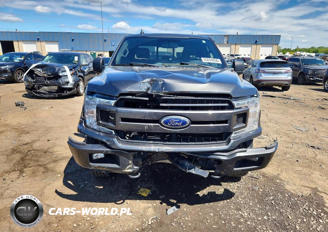 2018 Ford F150 Super Cab VIN:1FTEX1EP1JKG02084 - 5