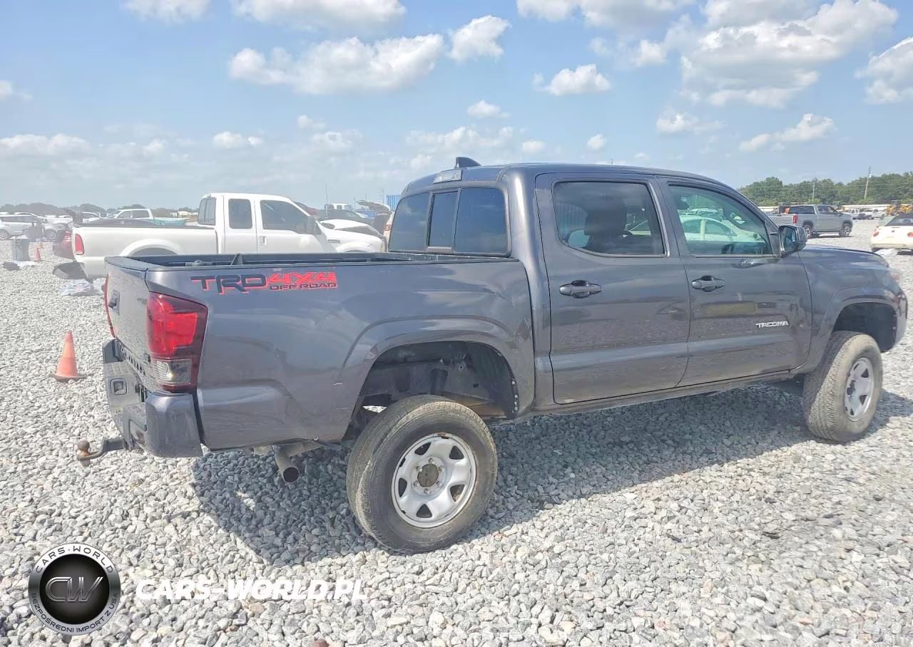 2021 Toyota Tacoma Double Cab VIN:5TFCZ5AN2MX256597 - 3