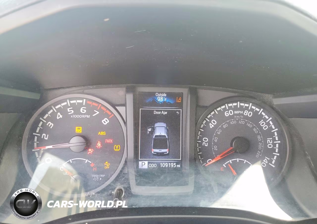 2021 Toyota Tacoma Double Cab VIN:5TFCZ5AN2MX256597 - 9