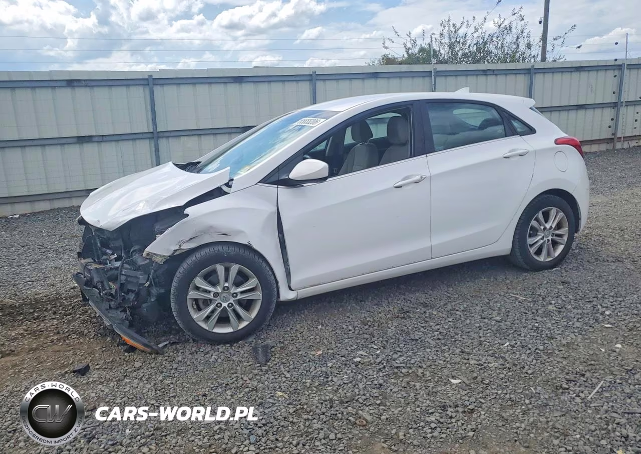 2013 Hyundai Elantra Gt Base
