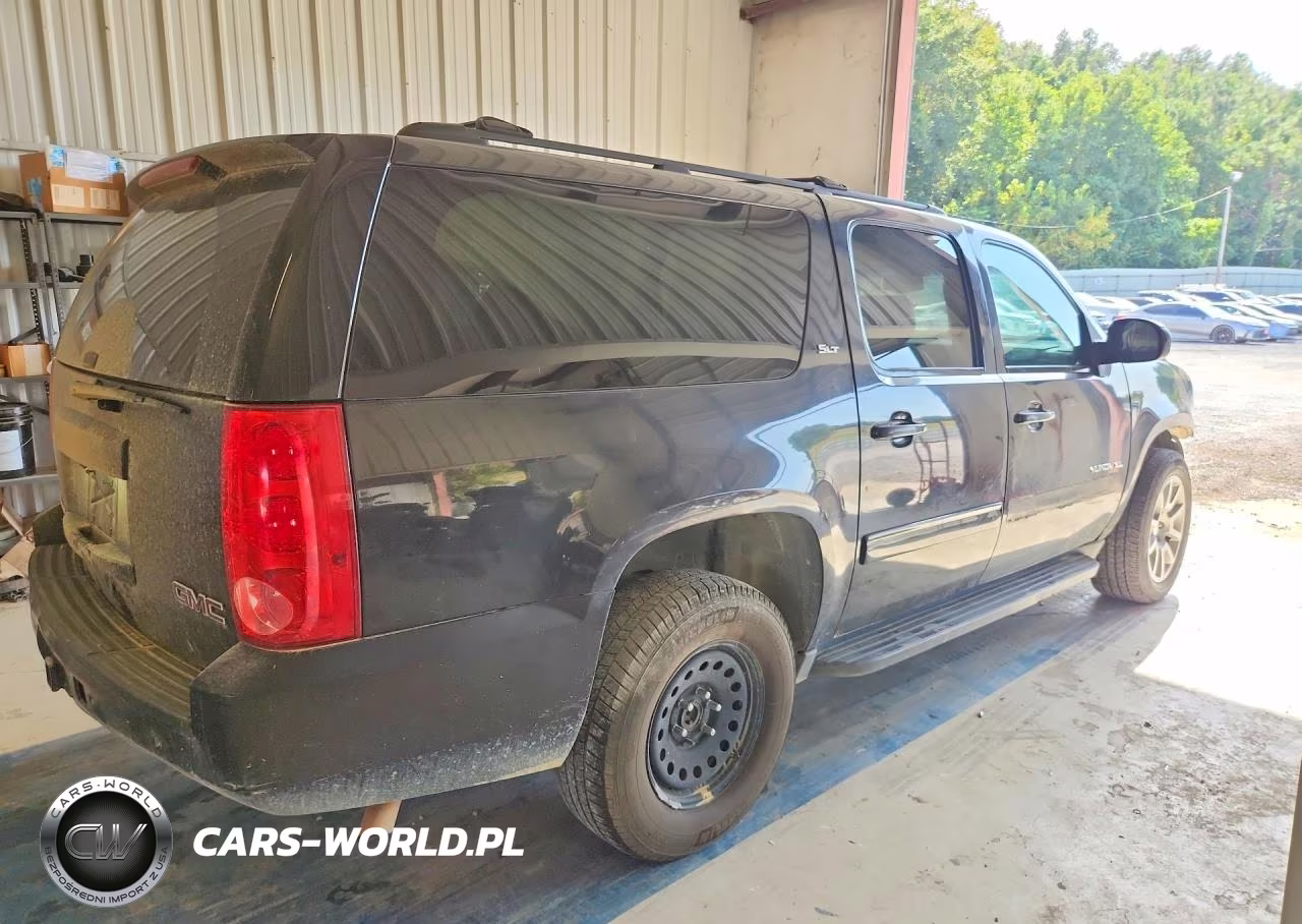 2014 GMC Yukon Xl C1500 Slt VIN:1GKS1KE02ER125082 - 3
