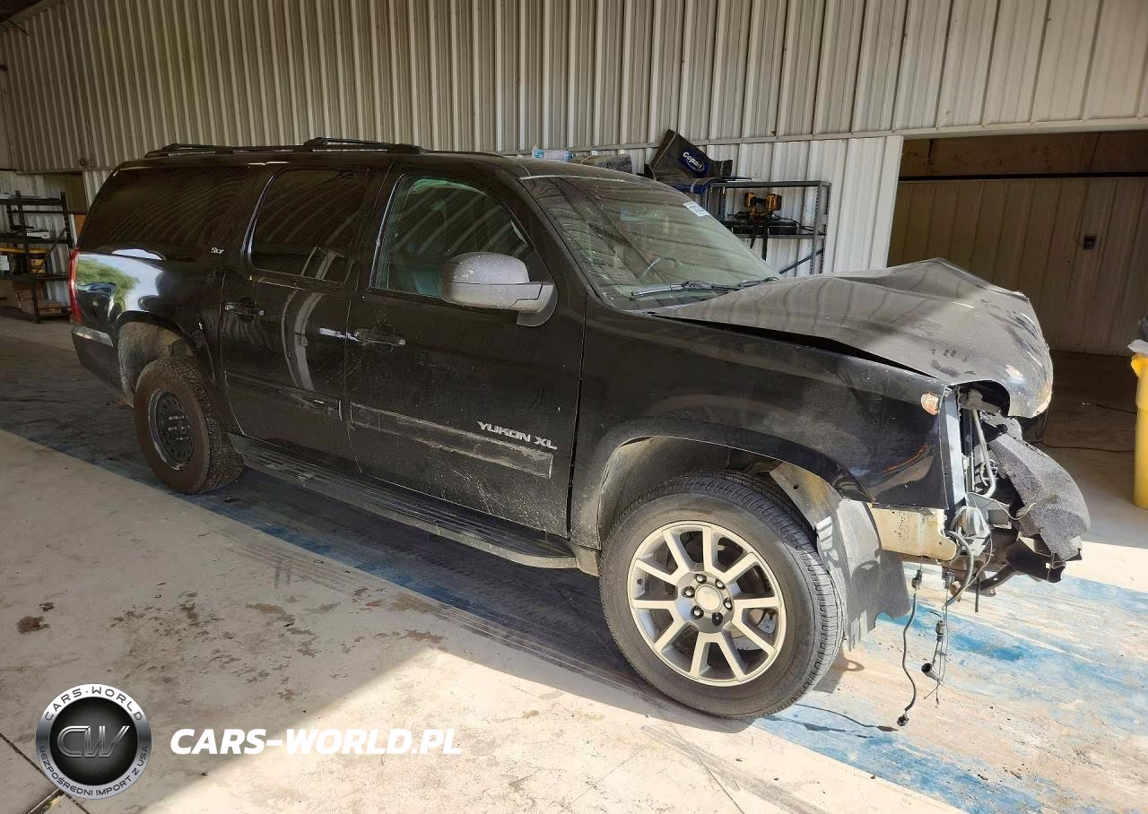 2014 GMC Yukon Xl C1500 Slt VIN:1GKS1KE02ER125082 - 4
