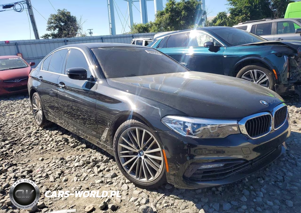 2018 BMW 530Xe VIN:WBAJB1C56JB374434 - 4