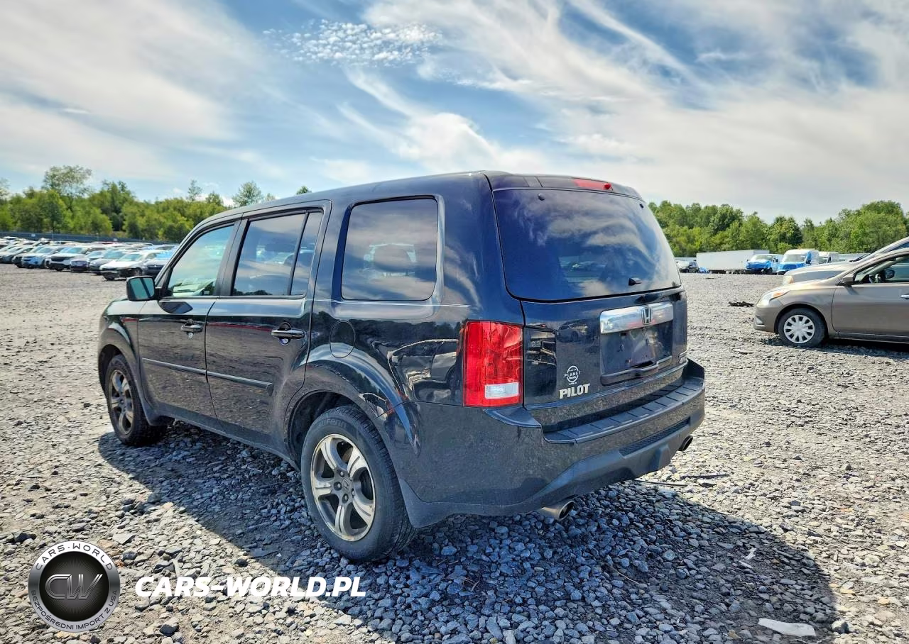 2015 Honda Pilot Se VIN:5FNYF4H38FB074493 - 2