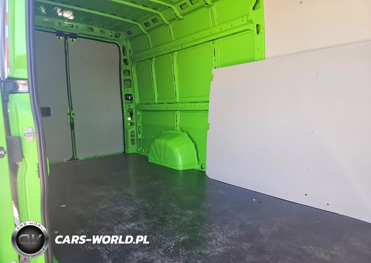 2026 Ram Promaster 3500 Delivery Van VIN:3C6MRVJGXTE197522 - 10
