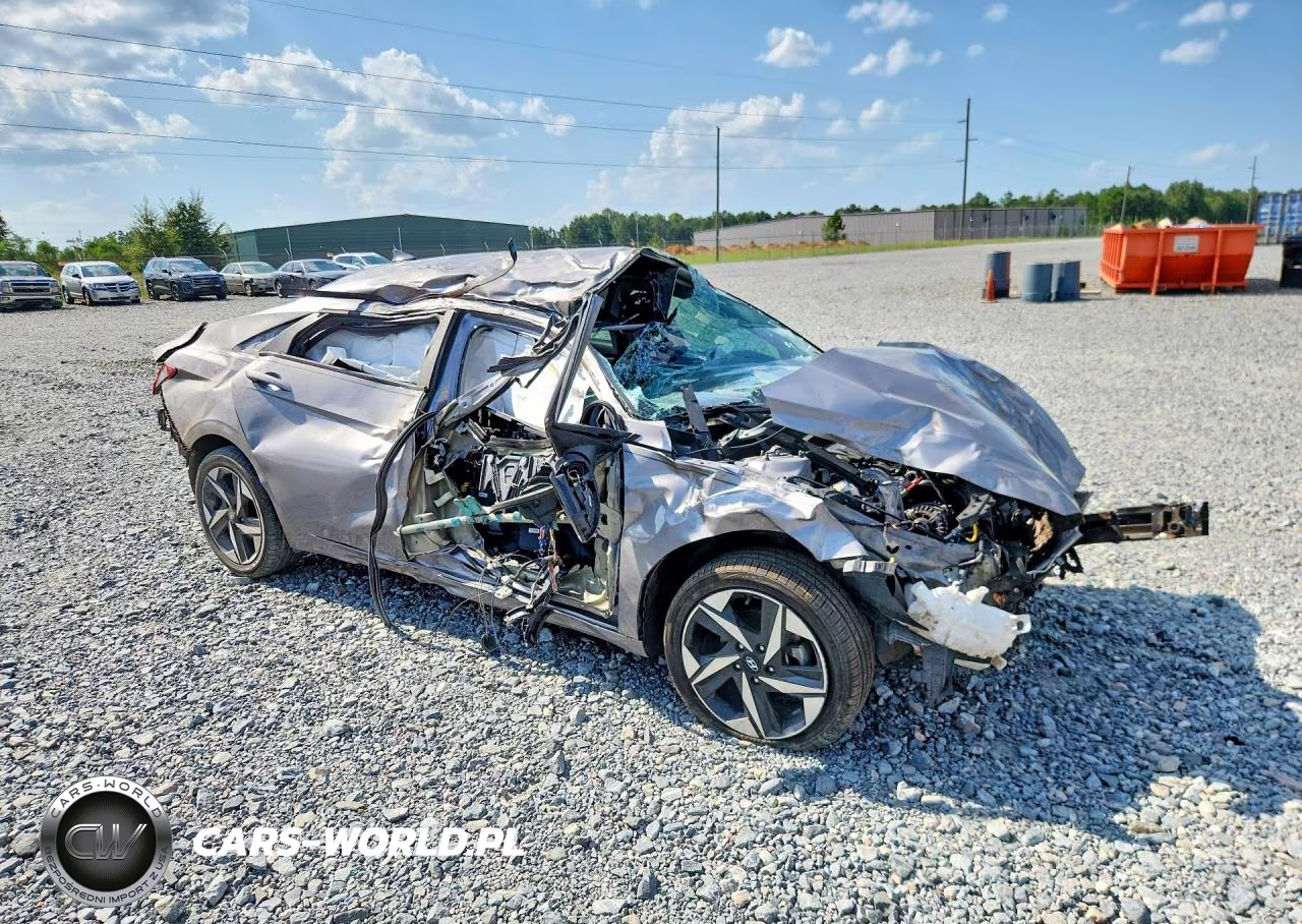 2023 Hyundai Elantra Sel VIN:KMHLS4AG0PU552431 - 4
