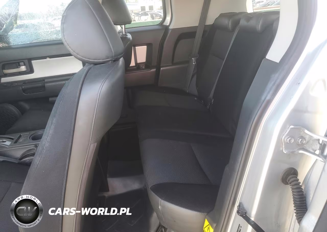 2007 Toyota Fj Cuirser VIN:JTEBU11F570026699 - 11
