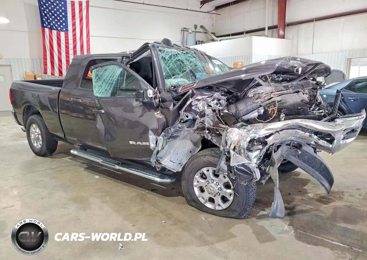 2024 Ram 2500 Laramie VIN:3C6UR5NL6RG187123 - 4