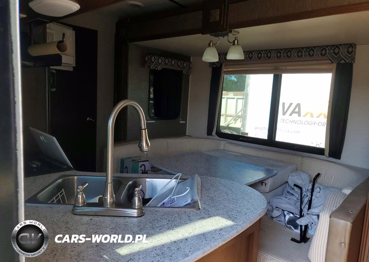 2015 Keystone Premier Camper VIN:4YDT22R22FD423796 - 7