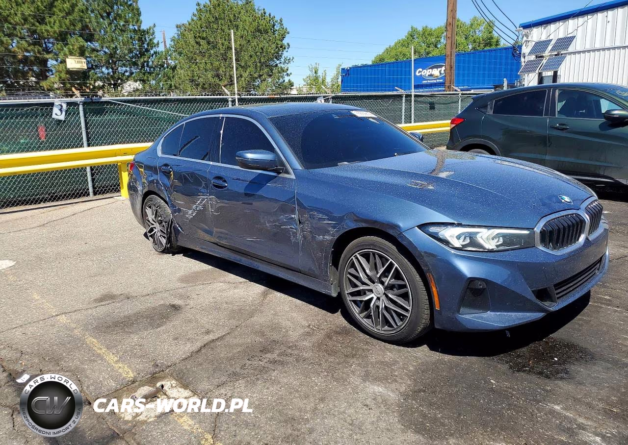 2025 BMW 330Xi VIN:3MW89CW05S8F18886 - 4