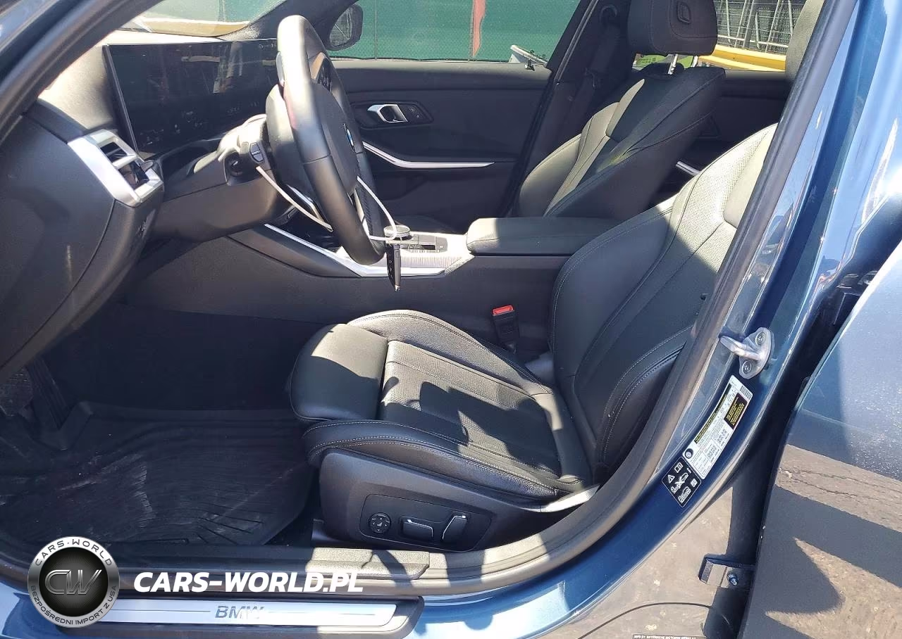 2025 BMW 330Xi VIN:3MW89CW05S8F18886 - 7